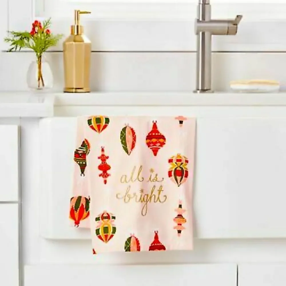 Threshold Christmas Kitchen Towel • NWT